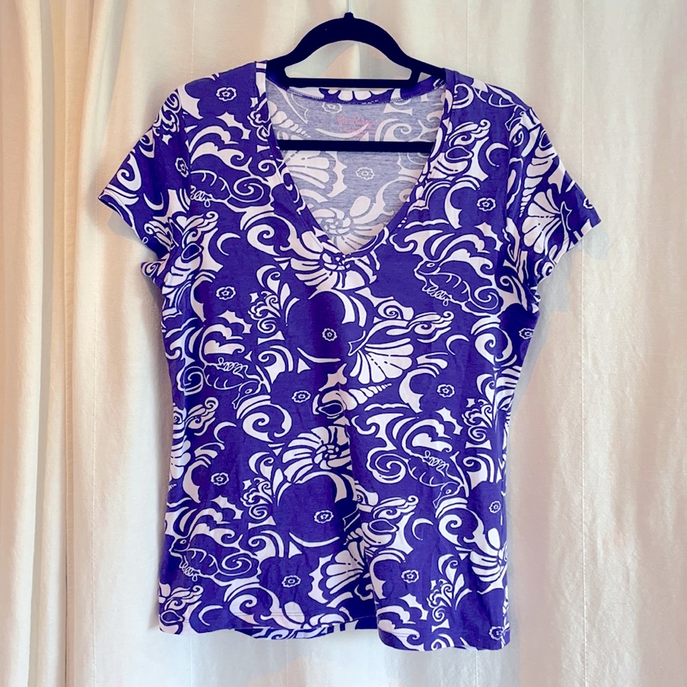 Lilly Pulitzer tee shirt